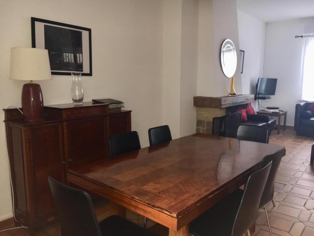 Spacious Quentoinise Town House 圣康坦 外观 照片